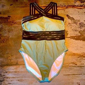 Women’s Hilor one piece swimsuit cross neck green size large 10-12